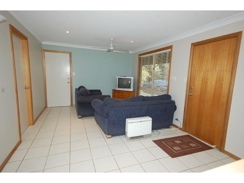 2 Lakeside Drive, Macmasters Beach NSW 2251