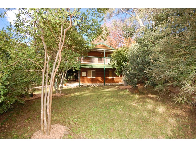 2 Lakeside Drive, Macmasters Beach NSW 2251