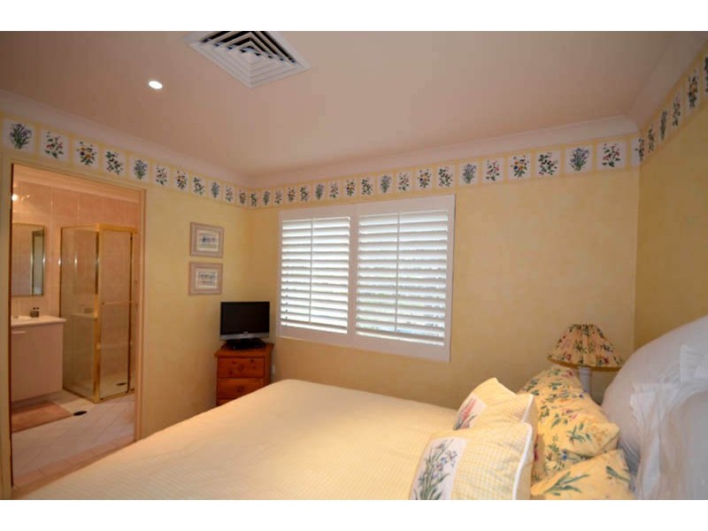 11/21-24 North Avoca Parade, North Avoca NSW 2260