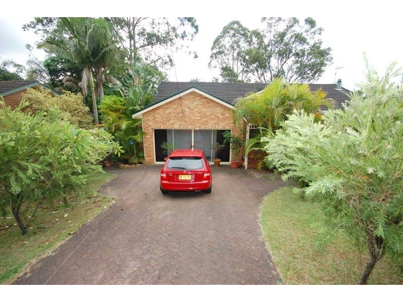 35 Hillside Rd, Avoca Beach NSW 2251