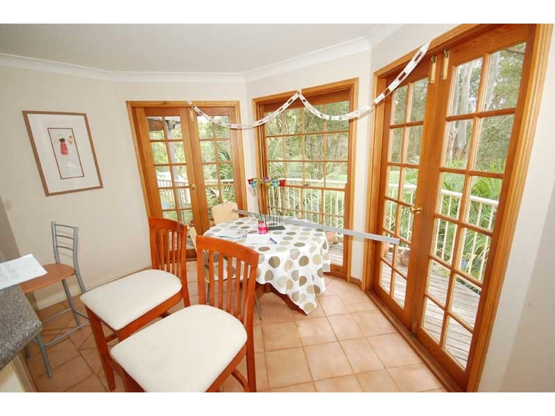 35 Hillside Rd, Avoca Beach NSW 2251