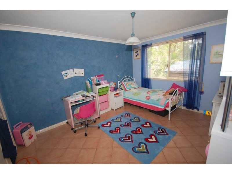 35 Hillside Rd, Avoca Beach NSW 2251