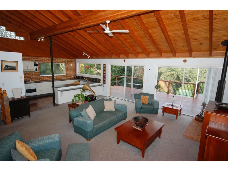 217 Hillside Road, Avoca Beach NSW 2251