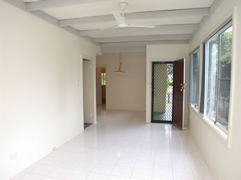 337 The Round Drive, Avoca Beach NSW 2251