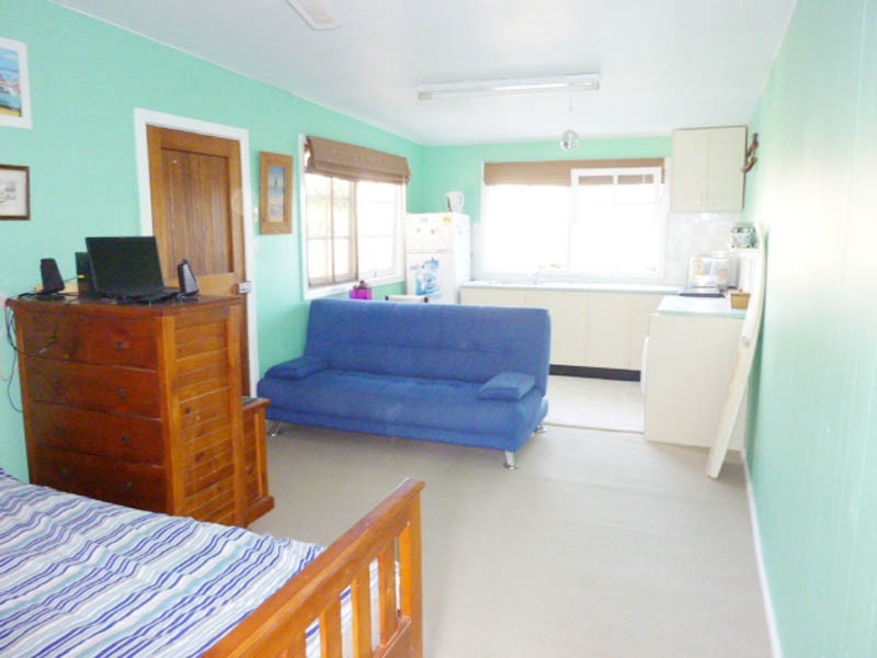 1/24 FIESTA CRESCENT, Copacabana NSW 2251