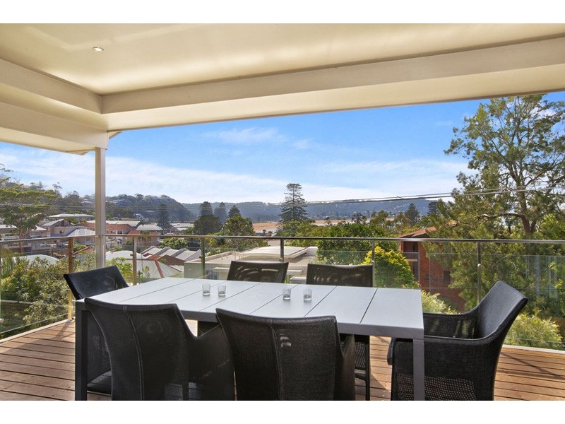 66 Avoca Drive, Avoca Beach NSW 2251