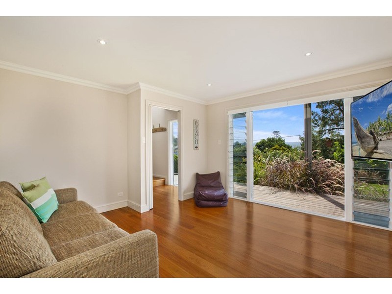 66 Avoca Drive, Avoca Beach NSW 2251