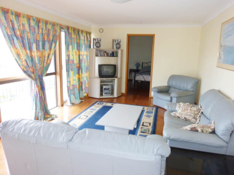 86 Copacabana Drive, Copacabana NSW 2251