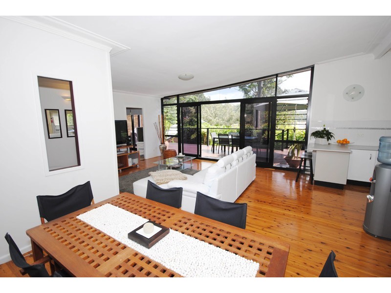 161B The Round Drive, Avoca Beach NSW 2251
