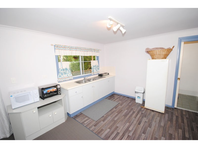 1 Franklin Avenue, Avoca Beach NSW 2251