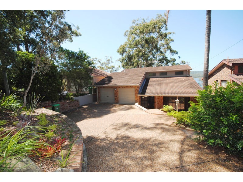 6 Carella Parade, Kincumber South NSW 2251