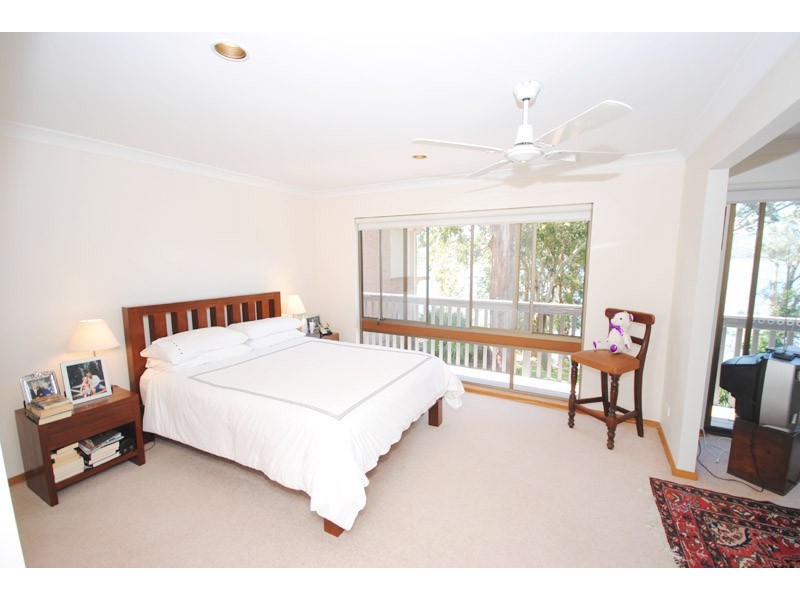 6 Carella Parade, Kincumber South NSW 2251