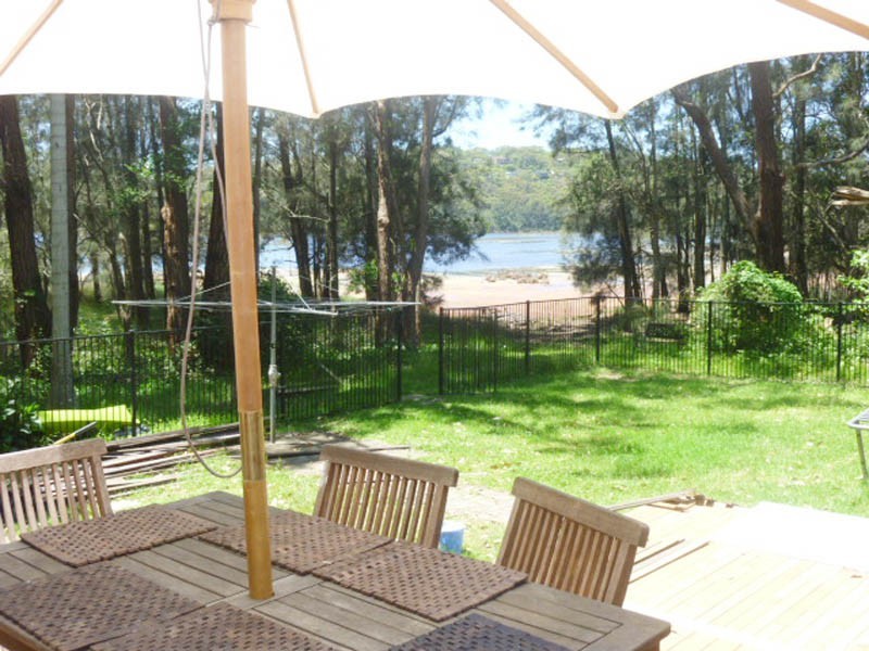 3 Lakeside Drive, Macmasters Beach NSW 2251