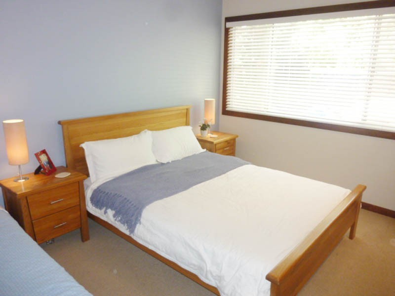 3 Lakeside Drive, Macmasters Beach NSW 2251