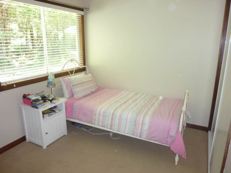 3 Lakeside Drive, Macmasters Beach NSW 2251