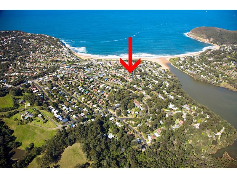 16 Circulo Drive, Copacabana NSW 2251