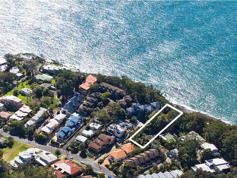 30&30 Avoca Drive, Avoca Beach NSW 2251