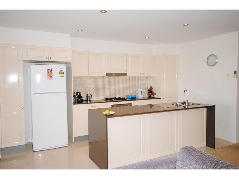 8/107 Ocean Parade, Blue Bay NSW 2261