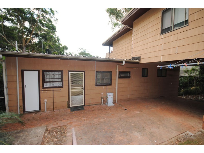 2/24 Fairscene Crescent, Avoca Beach NSW 2251