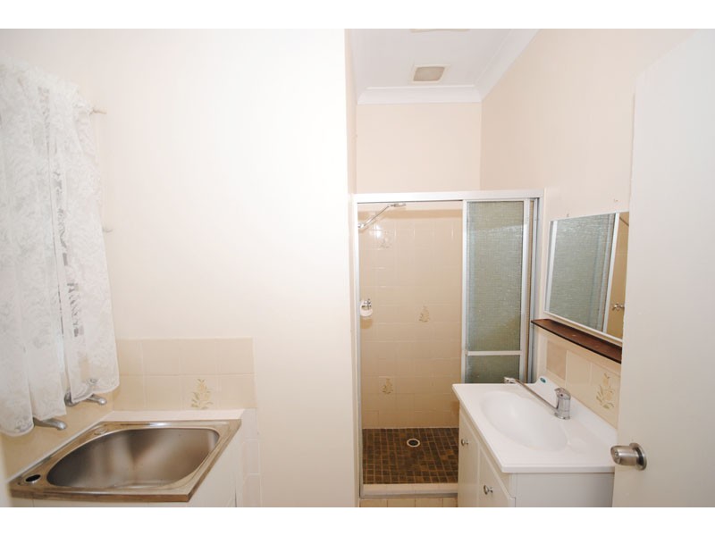 2/24 Fairscene Crescent, Avoca Beach NSW 2251