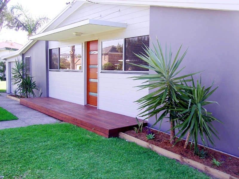 24 Del Mar Drive, Copacabana NSW 2251