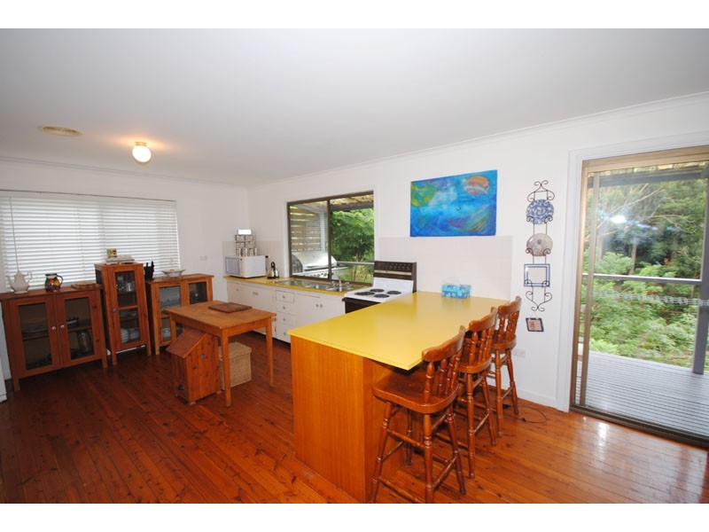 17 Rengbari Place, Avoca Beach NSW 2251