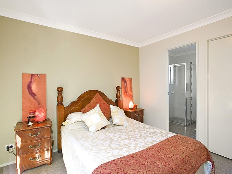 56 Sir Joseph Banks Dr, Bateau Bay NSW 2261