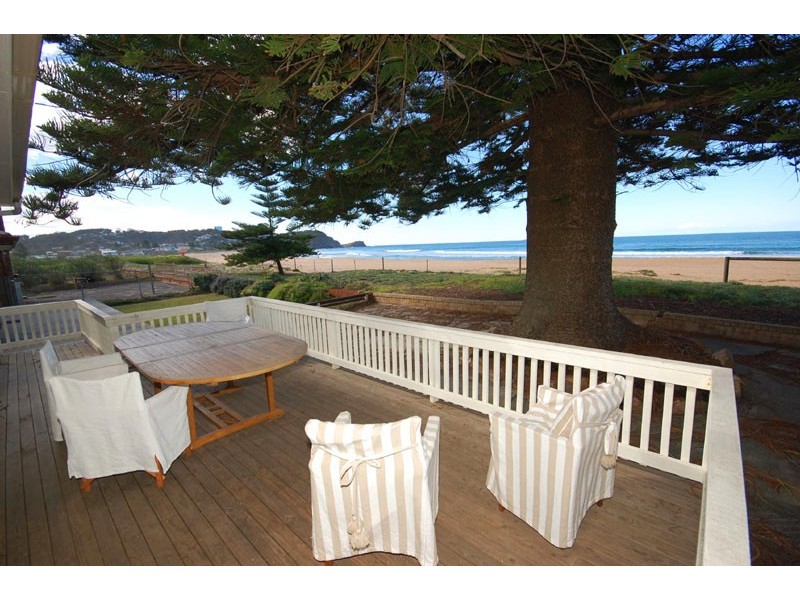 141 Avoca Drive, Avoca Beach NSW 2251