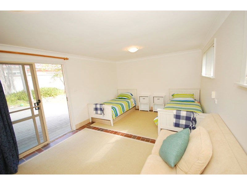 141 Avoca Drive, Avoca Beach NSW 2251