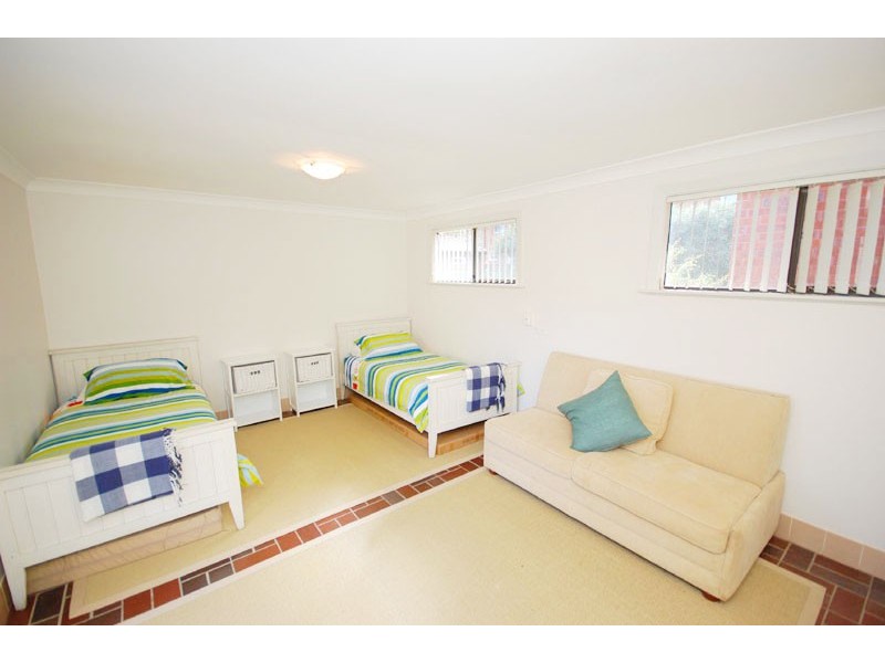 141 Avoca Drive, Avoca Beach NSW 2251
