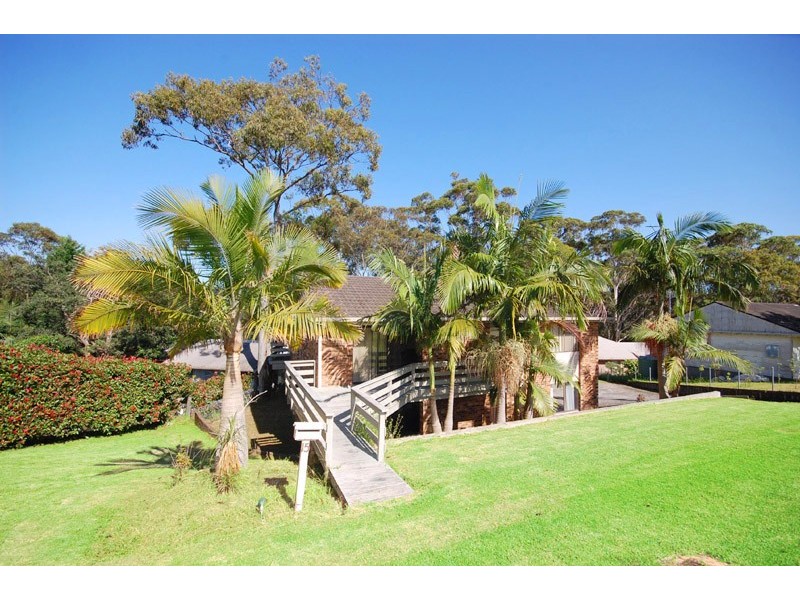 15 Ridgway Road, Avoca Beach NSW 2251