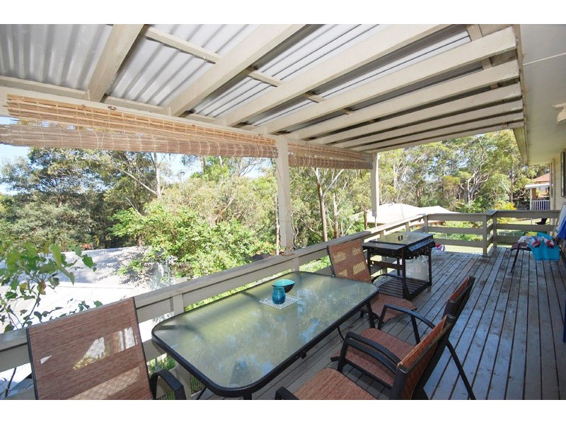 15 Ridgway Road, Avoca Beach NSW 2251