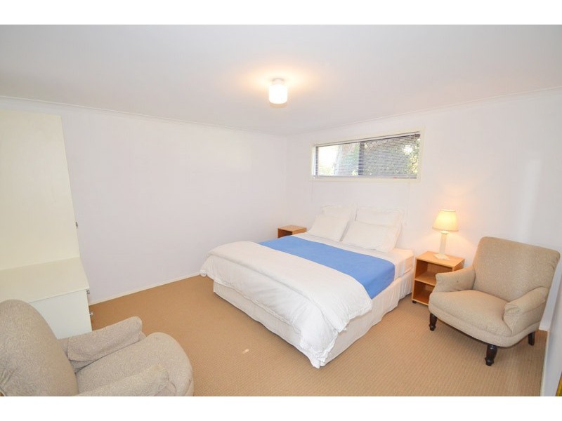 2/10 Ficus Avenue, Avoca Beach NSW 2251