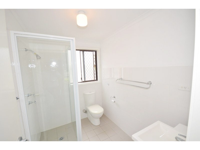 2/10 Ficus Avenue, Avoca Beach NSW 2251