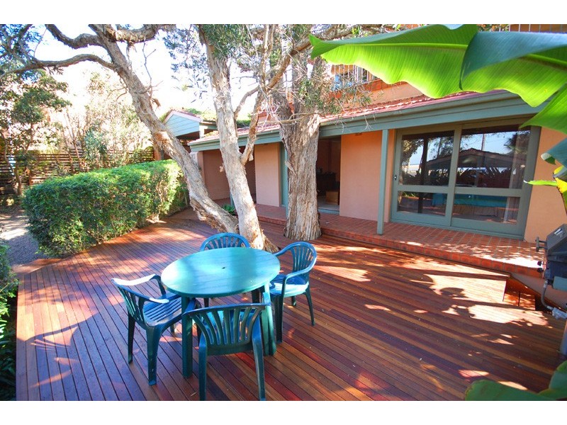 13 Remembrance Drive, Wamberal NSW 2260