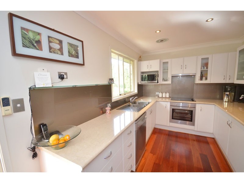 27 Gill Avenue, Avoca Beach NSW 2251