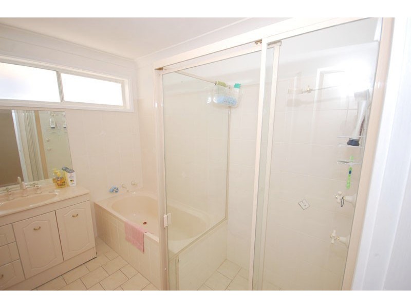 15 Segura Street, Copacabana NSW 2251