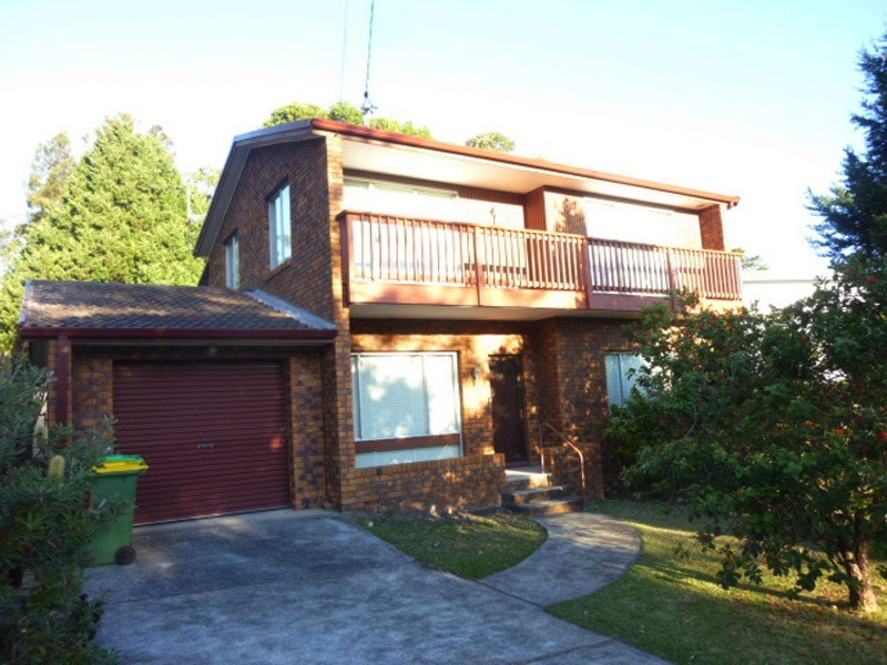 35 Del Rio Drive, Copacabana NSW 2251