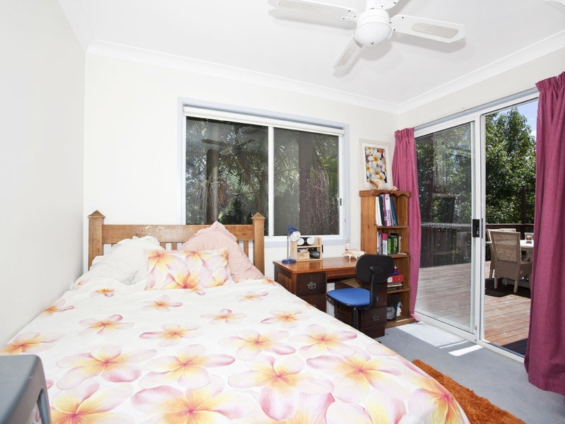 18 Warren Avenue, Avoca Beach NSW 2251