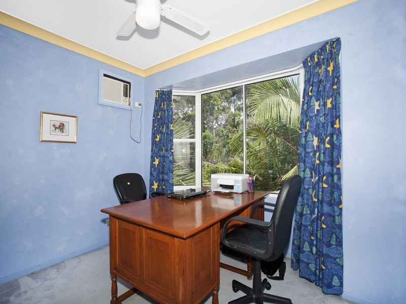 18 Warren Avenue, Avoca Beach NSW 2251