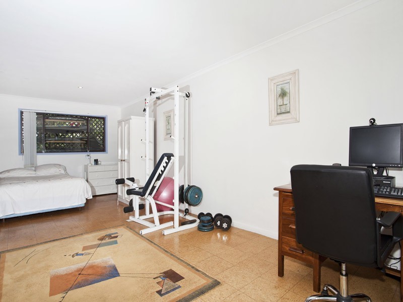 18 Warren Avenue, Avoca Beach NSW 2251