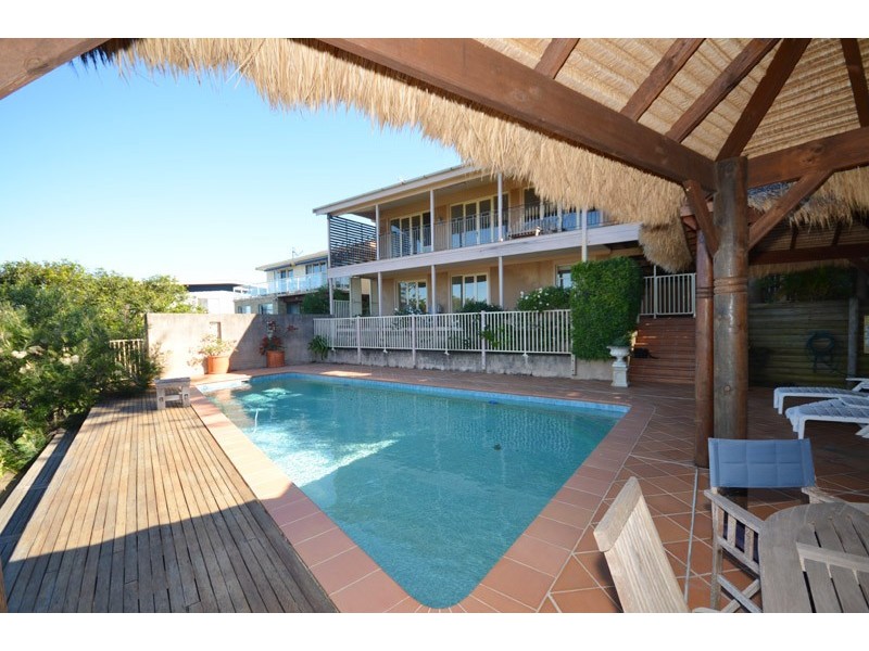 67 North Avoca Parade, North Avoca NSW 2260