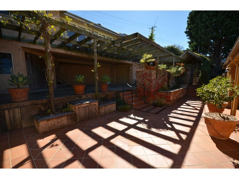 67 North Avoca Parade, North Avoca NSW 2260