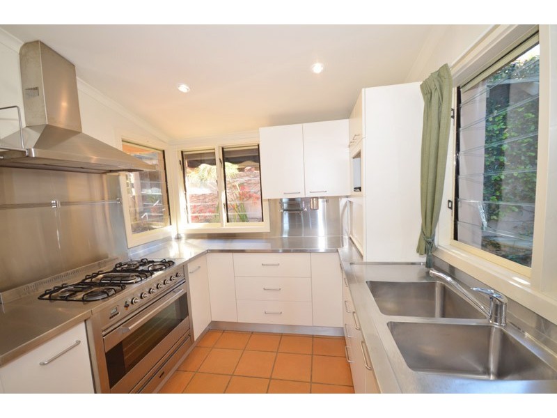 67 North Avoca Parade, North Avoca NSW 2260