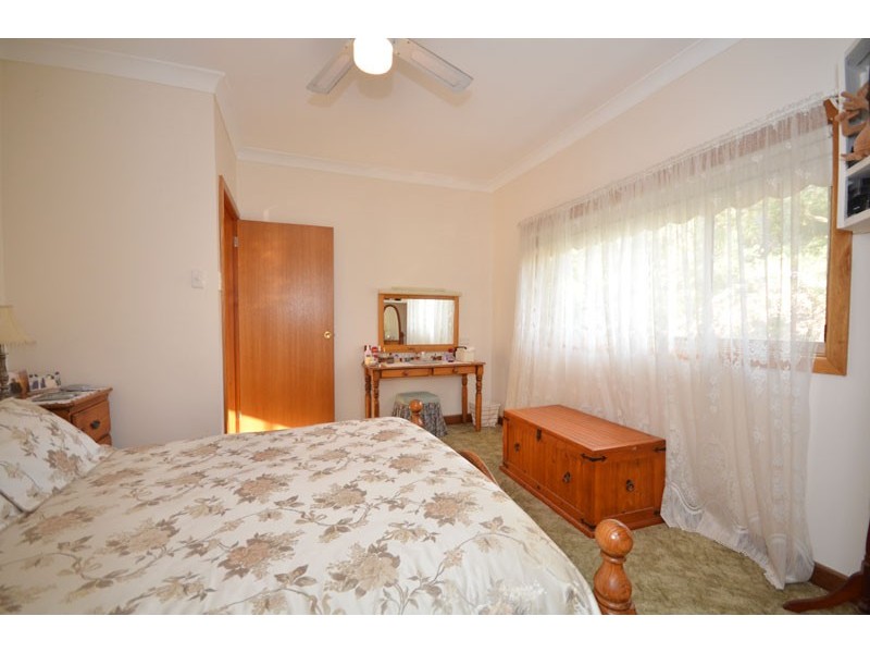 76 The Round Drive, Avoca Beach NSW 2251