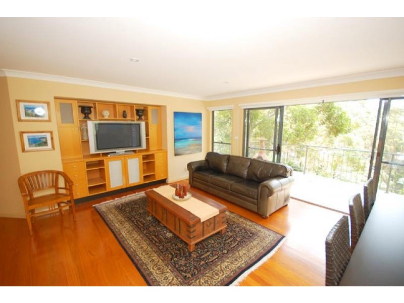 43 Arden Avenue, Avoca Beach NSW 2251