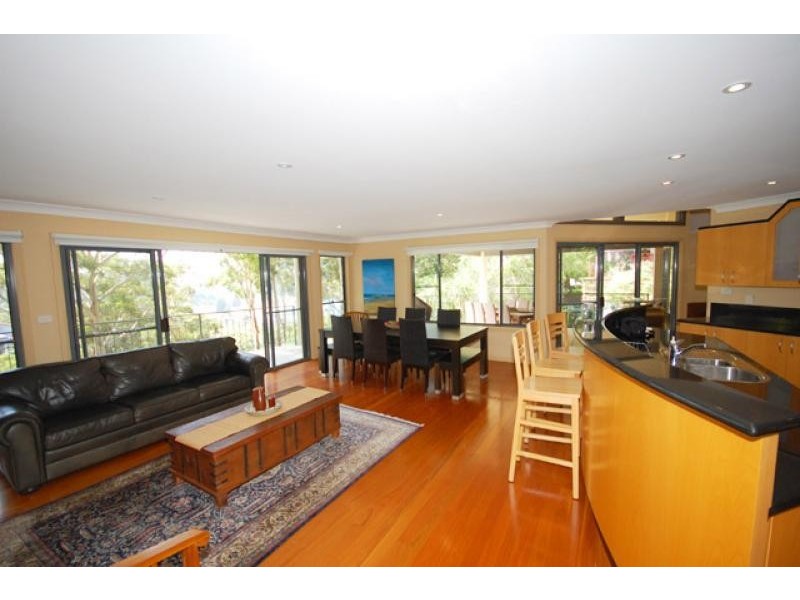 43 Arden Avenue, Avoca Beach NSW 2251