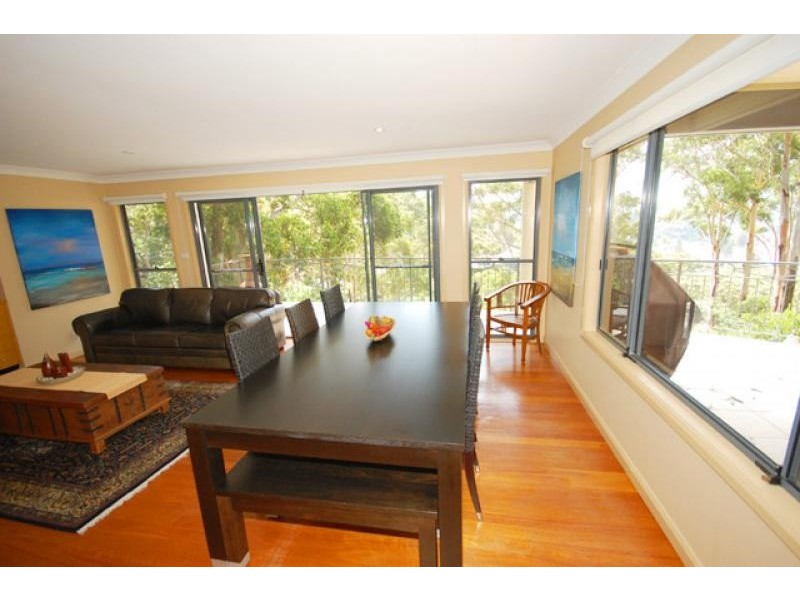 43 Arden Avenue, Avoca Beach NSW 2251