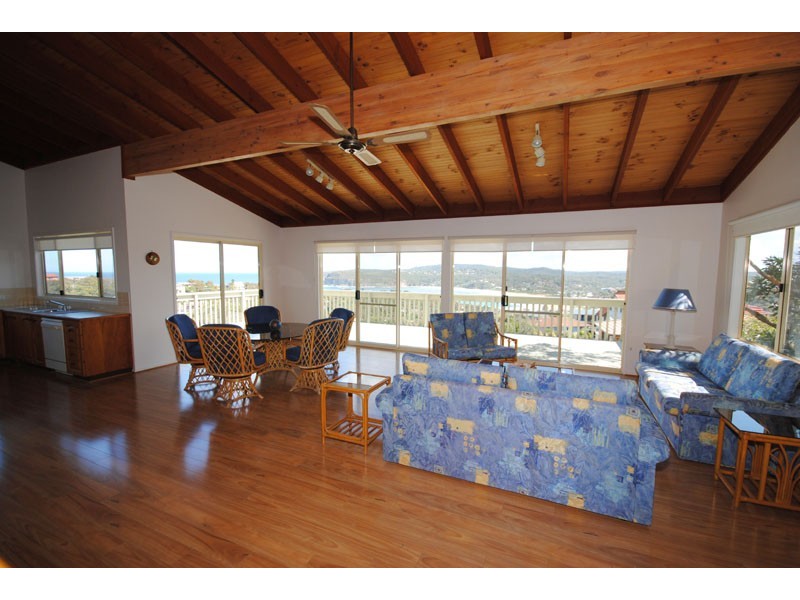 96 Del Monte Place, Copacabana NSW 2251