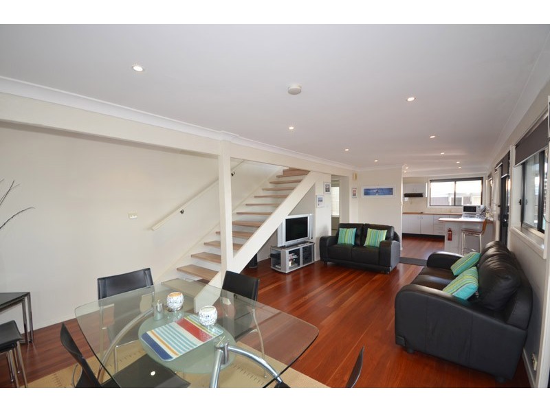 35 Vista Avenue, Copacabana NSW 2251
